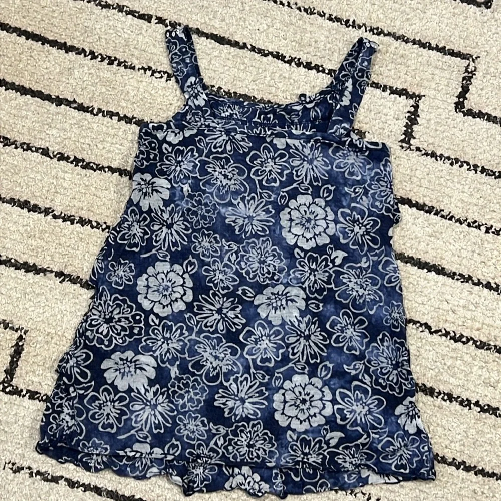 Justice top